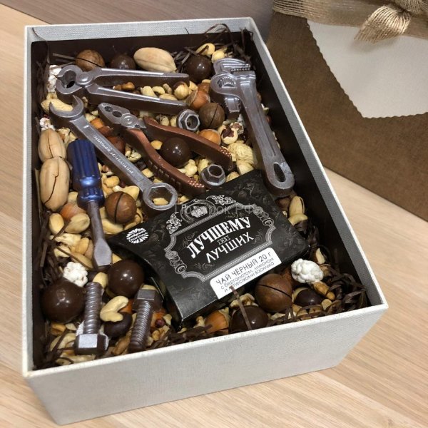 Подарочный набор с шоколадными инструментами